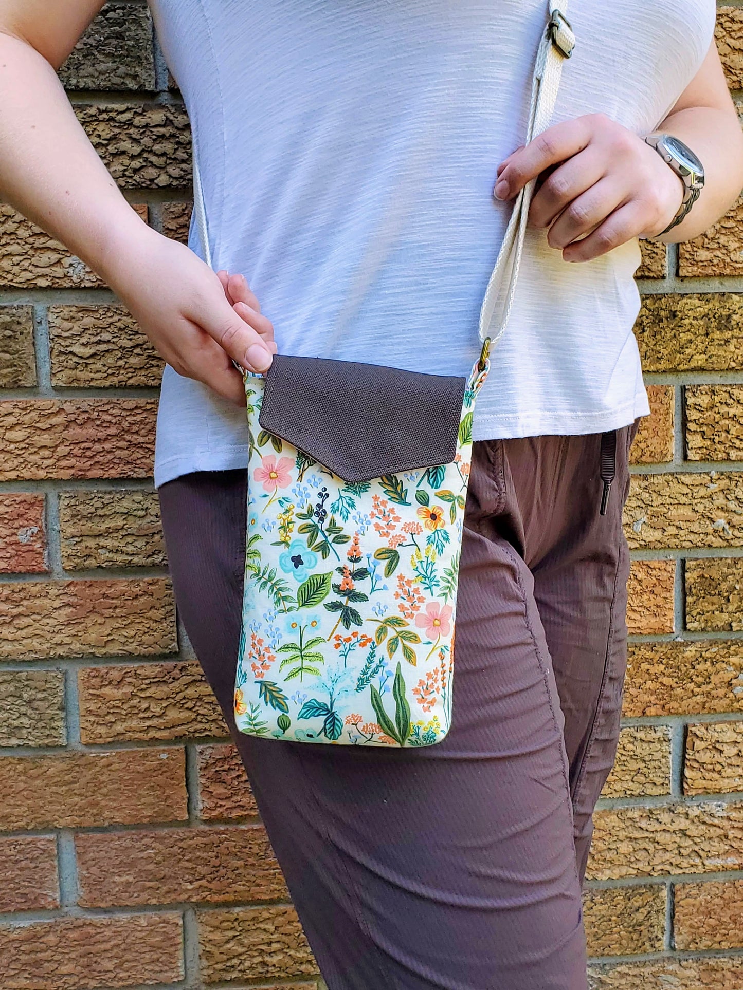 The Erin Crossbody Sewing Pattern