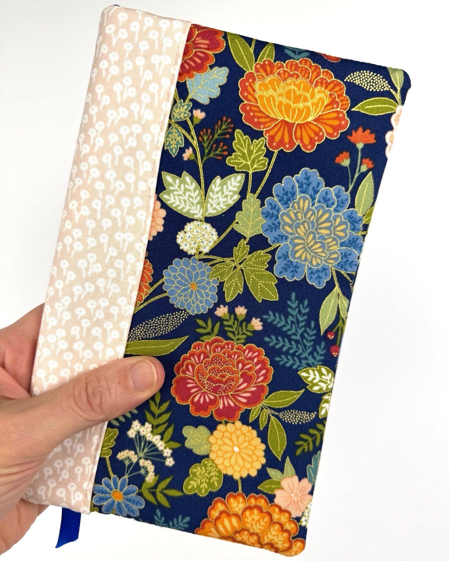 Anais Book Cover, 3 sizes and custom size, Beginner-friendly sewing pattern