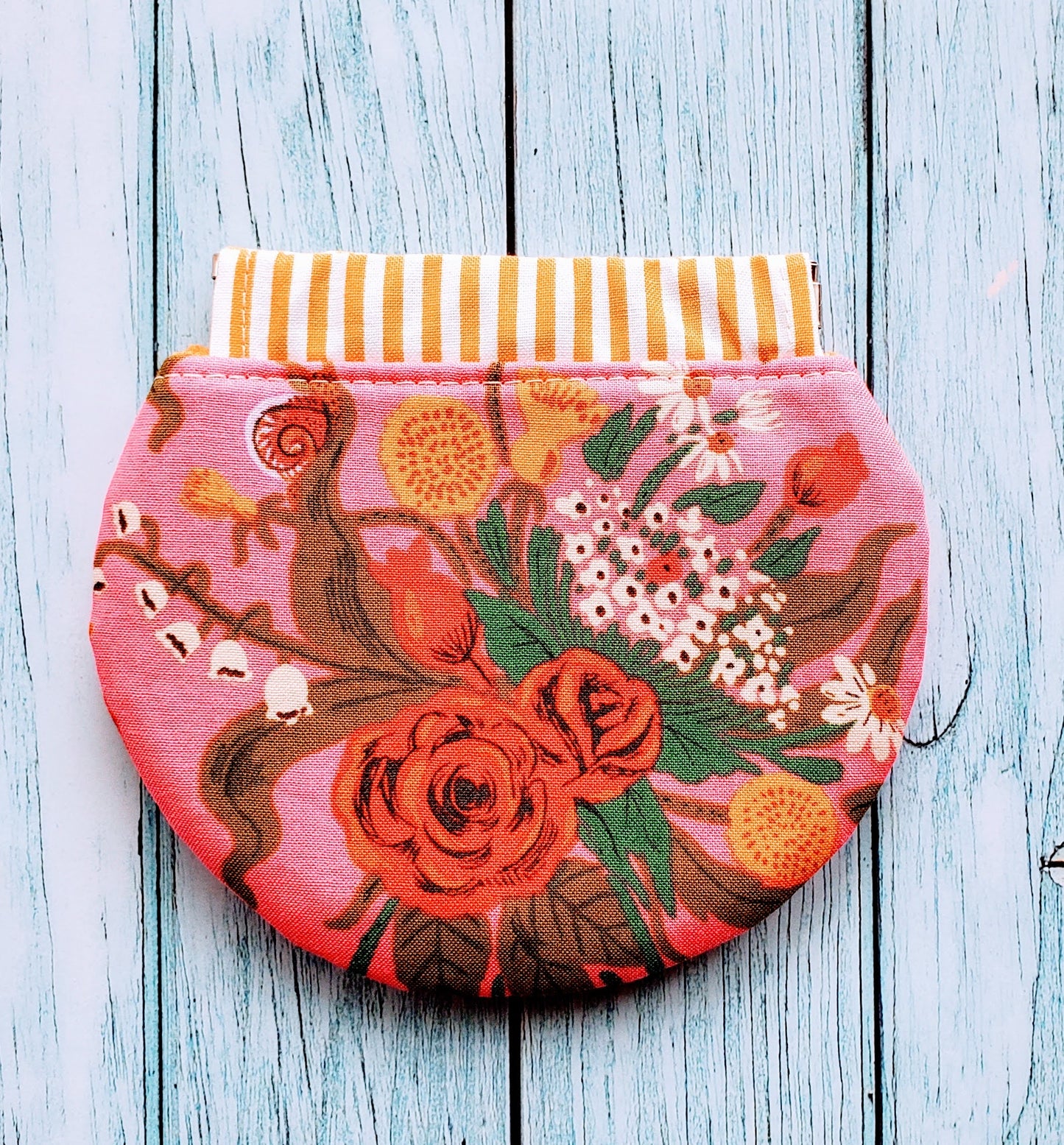 Celine Pouches Sewing Pattern: Fun with Flex Frames