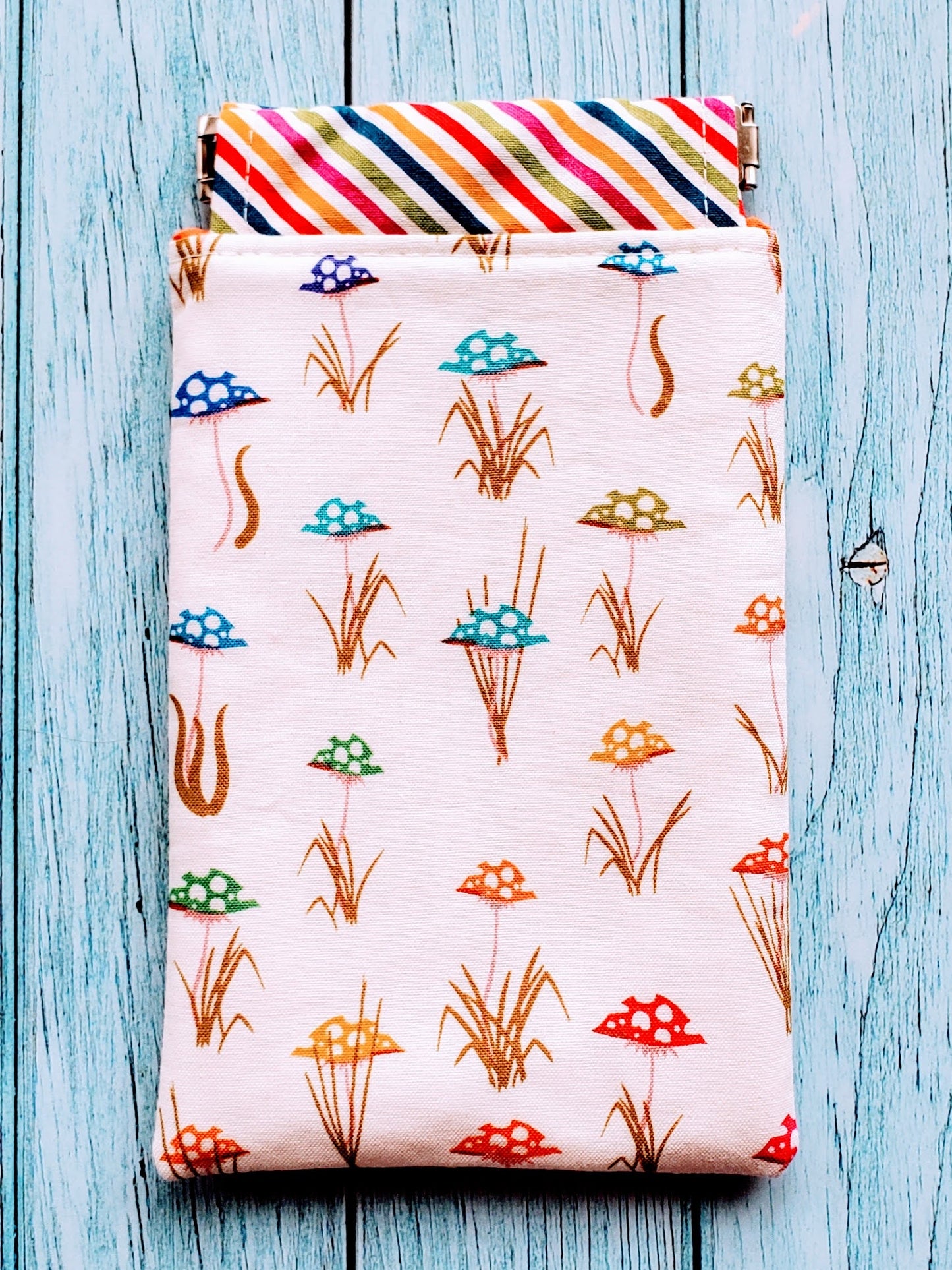 Celine Pouches Sewing Pattern: Fun with Flex Frames