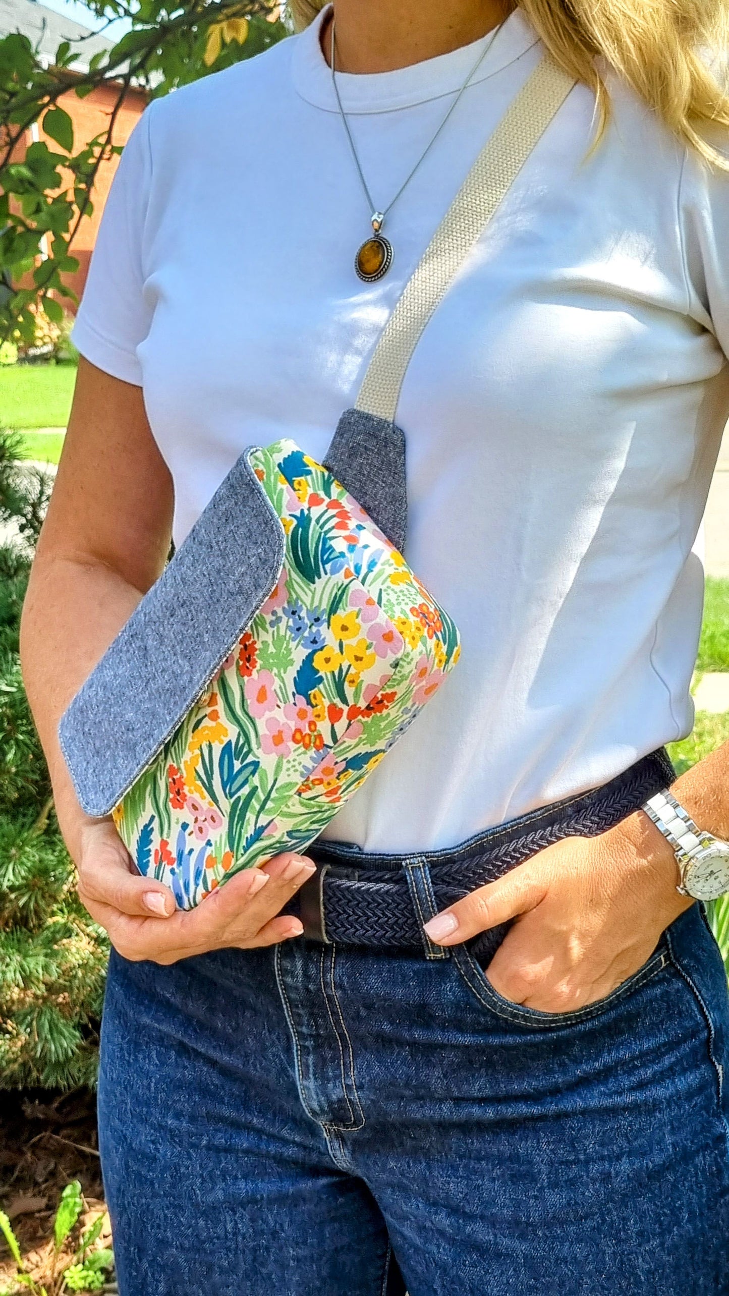 Valerie Sling Bag