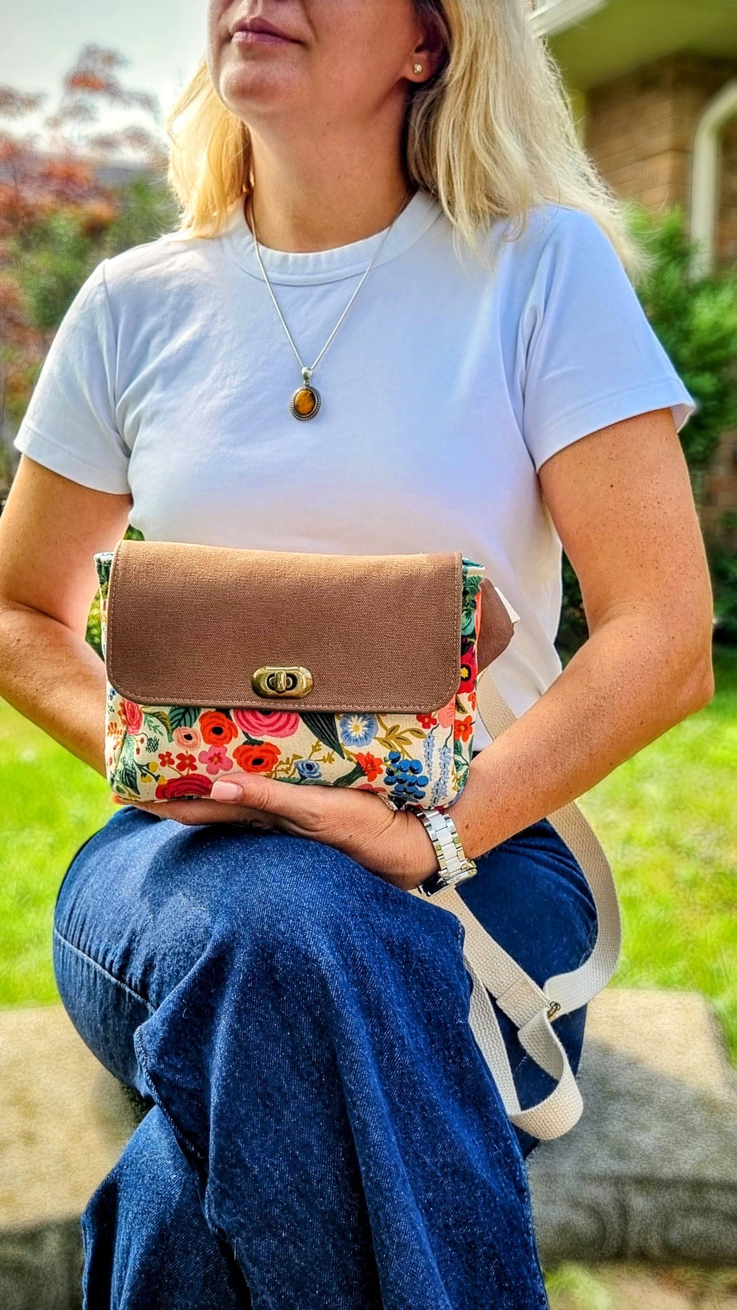 Valerie Sling Bag