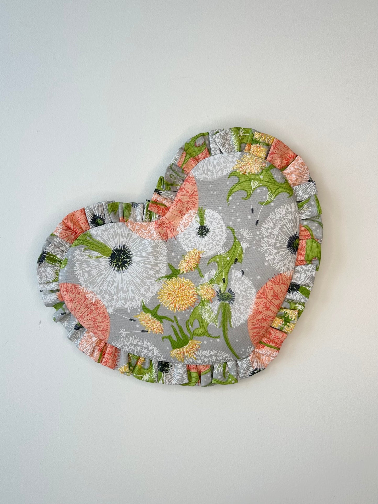 Ruffle Heart Zipper Pouch Sewing Pattern