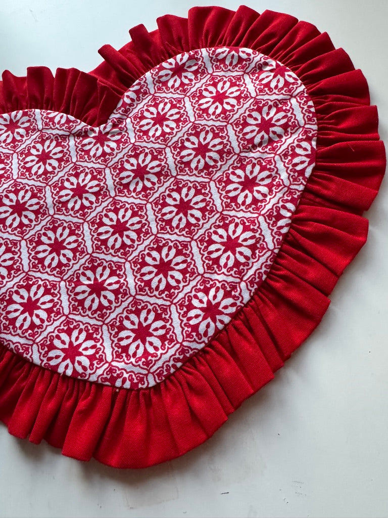 Ruffle Heart Zipper Pouch Sewing Pattern
