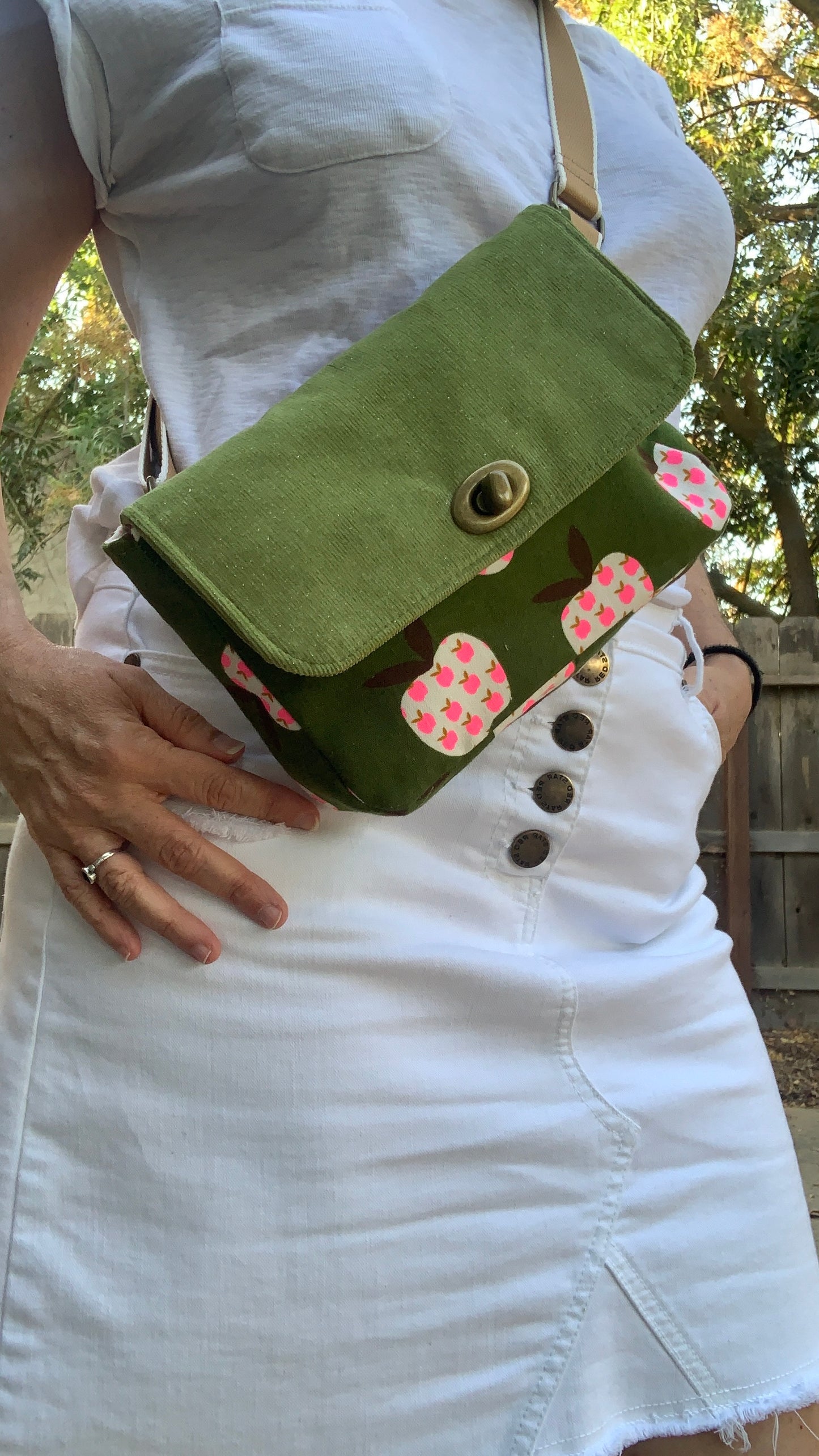 Valerie Sling Bag
