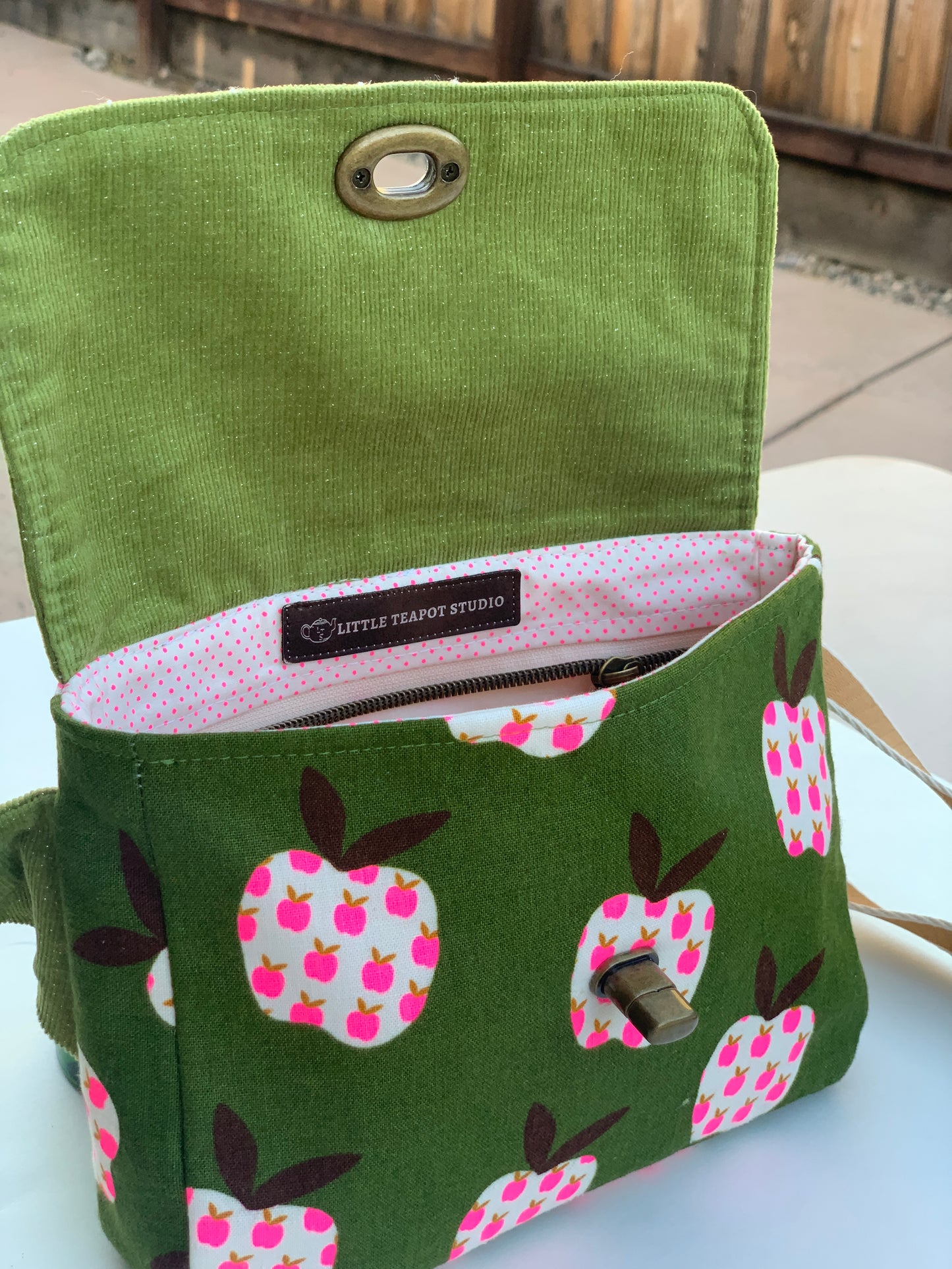 Valerie Sling Bag