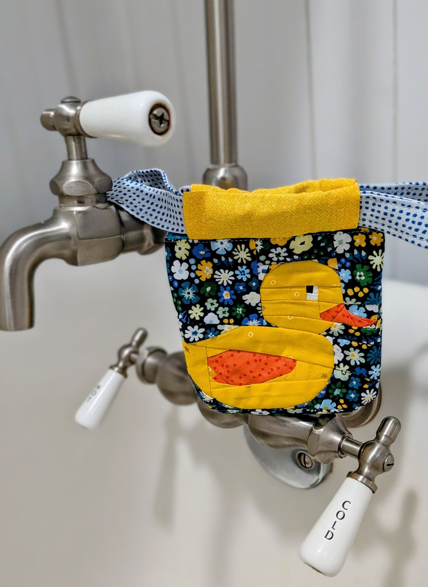 Celine Pouches Sewing Pattern: Fun with Flex Frames