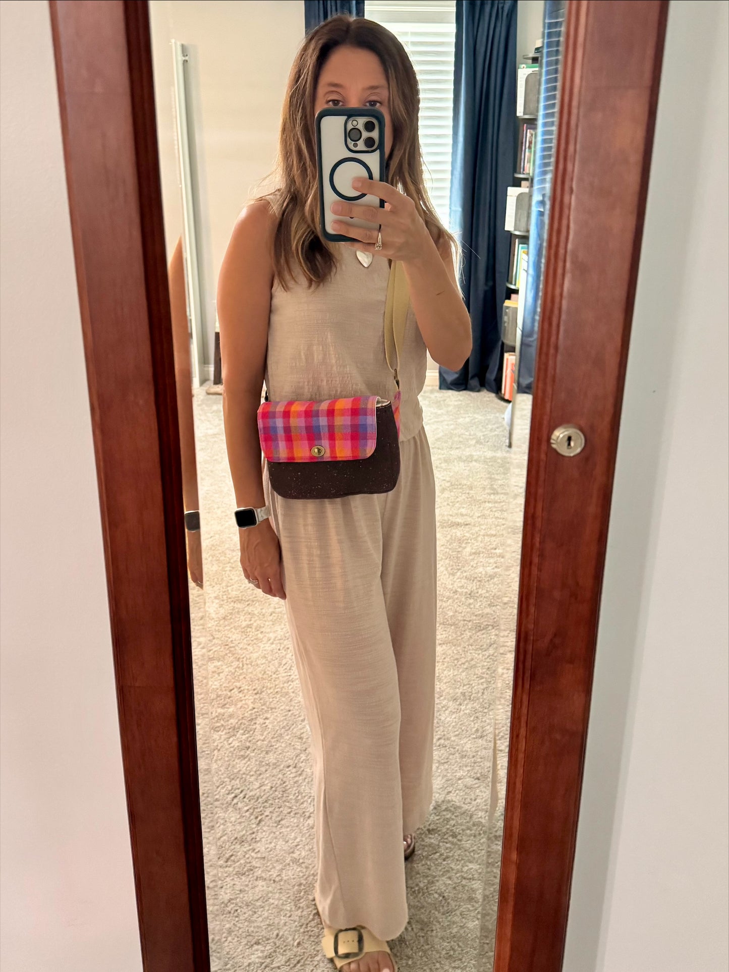 Valerie Sling Bag