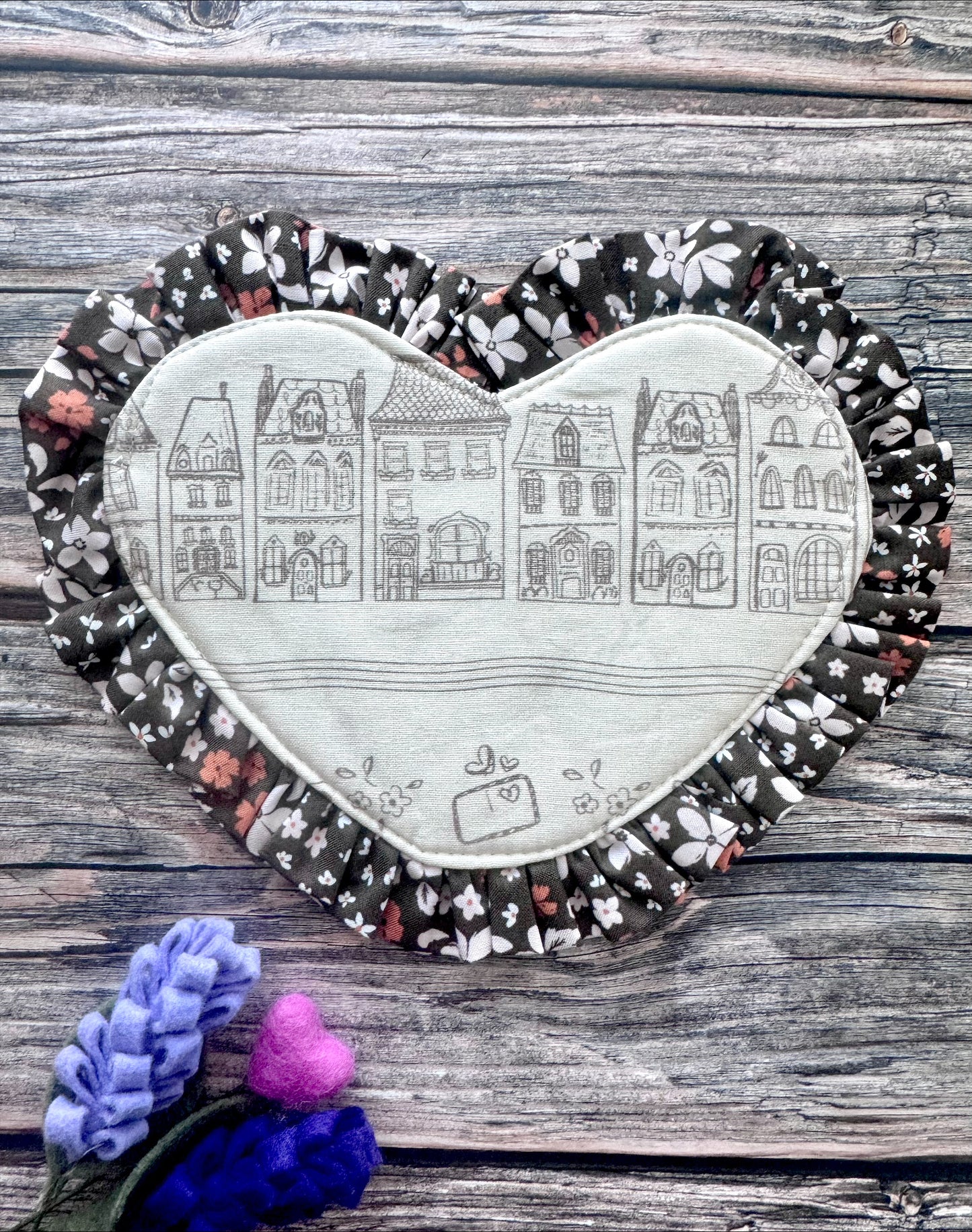 Ruffle Heart Zipper Pouch Sewing Pattern