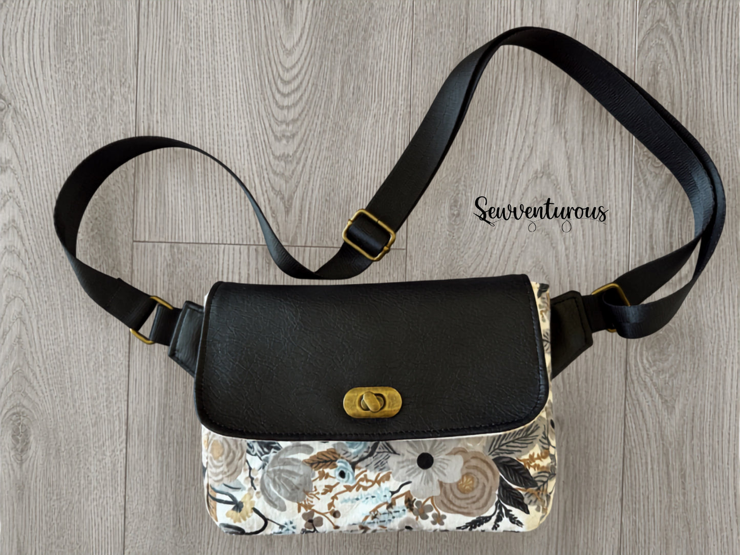 Valerie Sling Bag